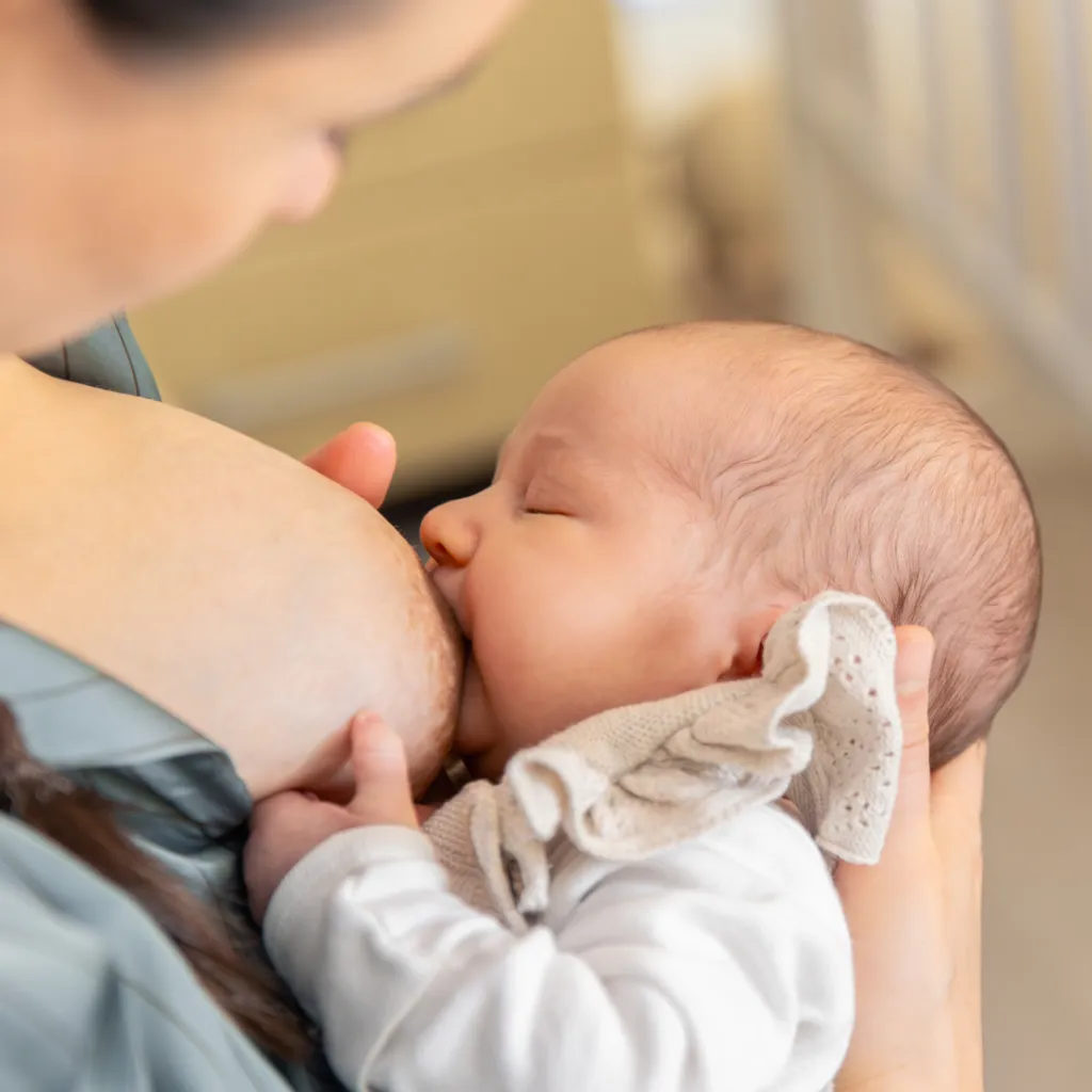 Bellezza e cura della pelle in gravidanza: la skincare pensata per le mamme
