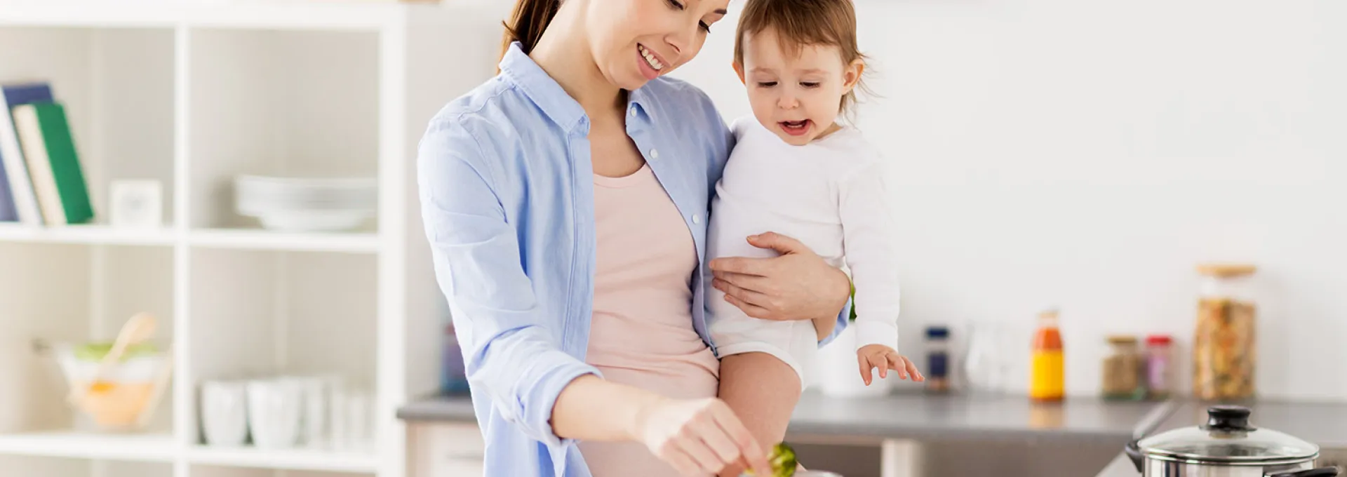 Gli alimenti da evitare durante l'allattamento per garantire il benessere del neonato